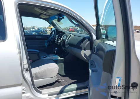 2012 Toyota Tacoma Base V6 z USA, uszkodzony, nr VIN 3TMLU4EN1CM087213